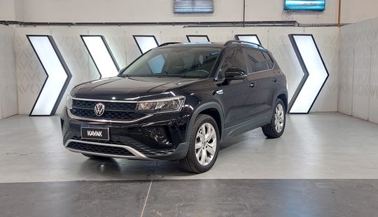 Volkswagen • Taos