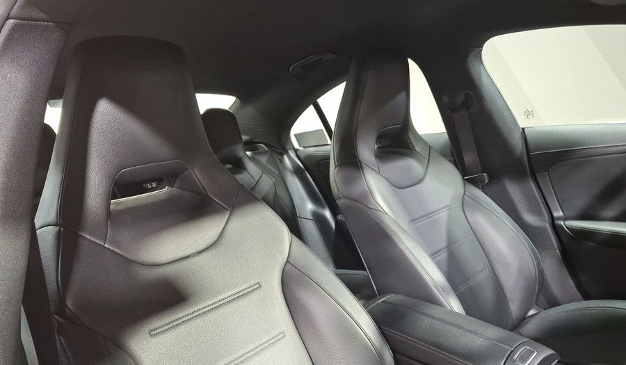 Mercedes Benz Clase Cla 1.3 CLA 200 PROGRESSIVE DCT Coupe 2021