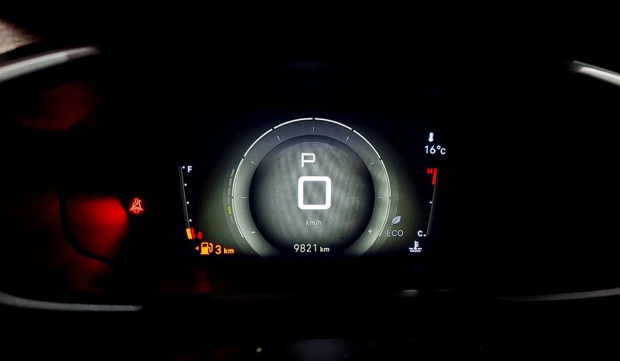 Citroen Basalt 1.0 T200 SHINE AUTO Suv 2025