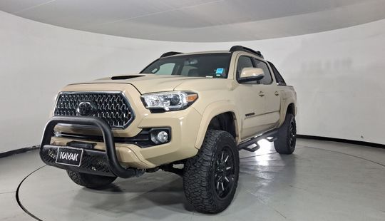 Toyota • Tacoma