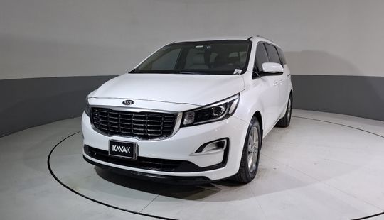 Kia • Sedona