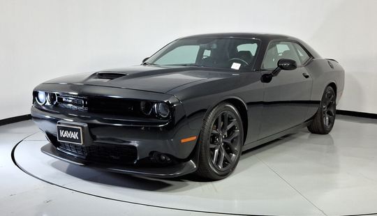 Dodge • Challenger