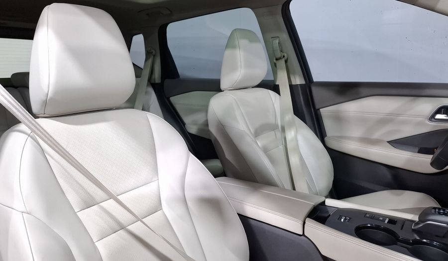 Nissan X-trail 2.5 PLATINUM 2 ROW CVT Suv 2024