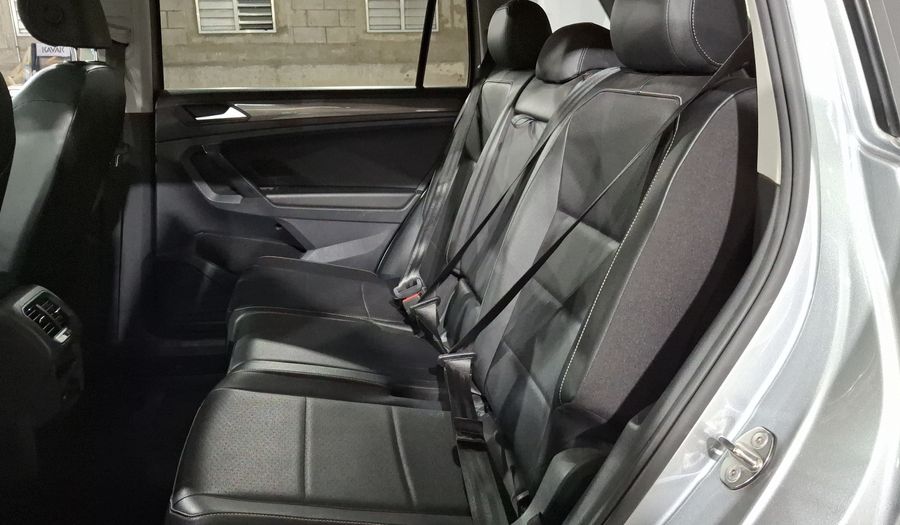 Volkswagen Tiguan 1.4 COMFORTLINE DCT Suv 2022
