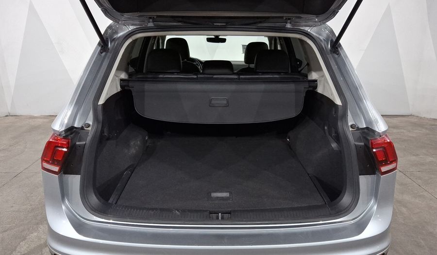 Volkswagen Tiguan 1.4 COMFORTLINE DCT Suv 2022