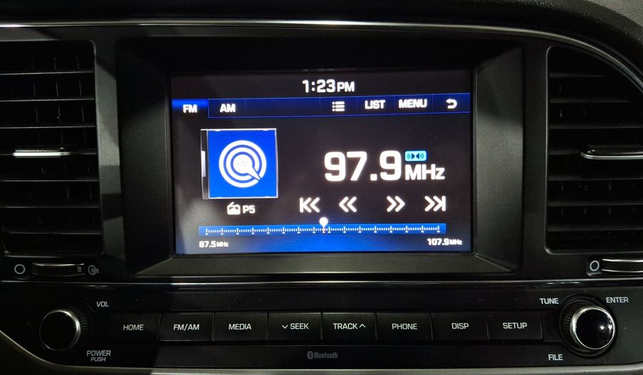 Hyundai Elantra 2.0 GLS PREMIUM AT Sedan 2017