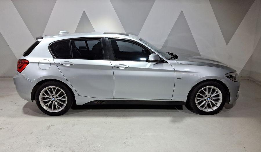Bmw Serie 1 2.0 120IA URBAN LINE Hatchback 2017