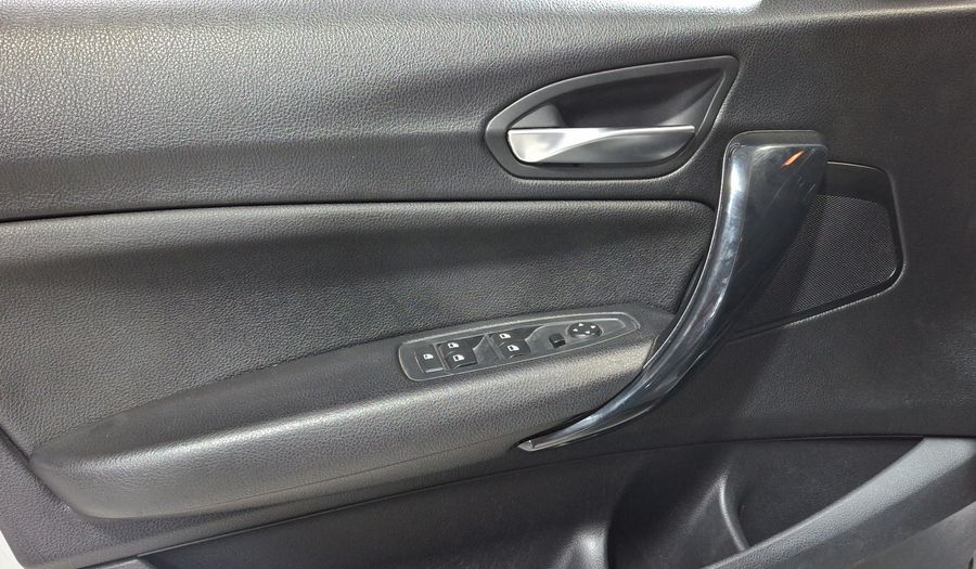 Bmw Serie 1 2.0 120IA URBAN LINE Hatchback 2017