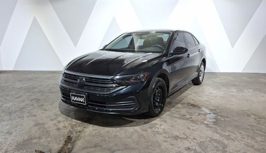 Volkswagen • Jetta
