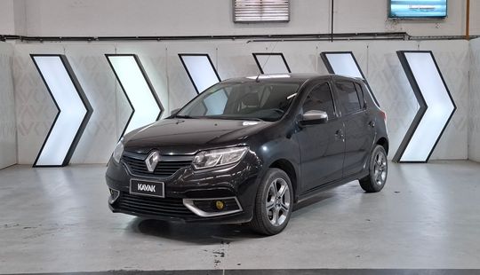 Renault • Sandero