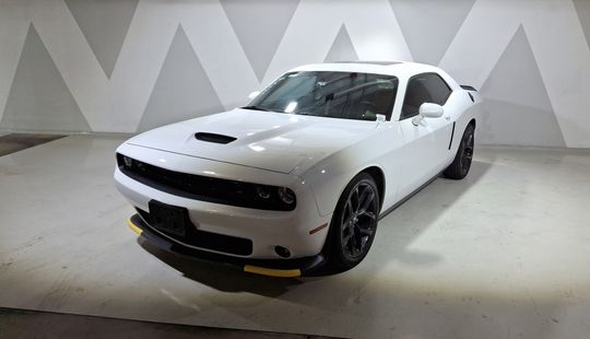 Dodge • Challenger