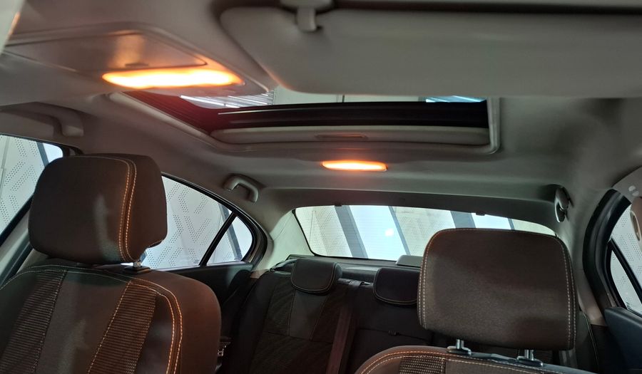 Renault Fluence 2.0 LUXE Sedan 2013