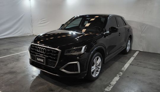 Audi • Q2