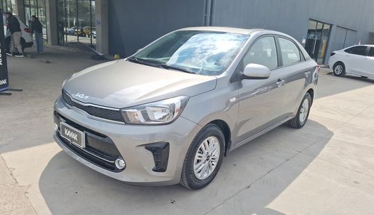 Kia • Soluto