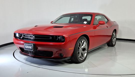 Dodge • Challenger