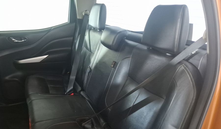 Nissan Np300 2.5 PLATINUM LE AC Pickup 2020