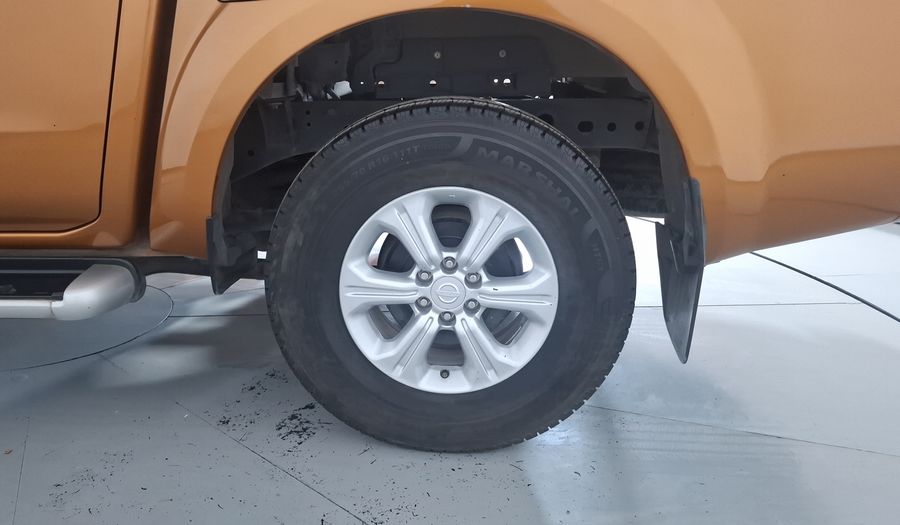 Nissan Np300 2.5 PLATINUM LE AC Pickup 2020