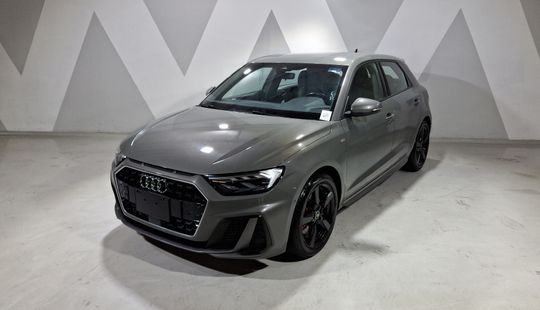 Audi • A1