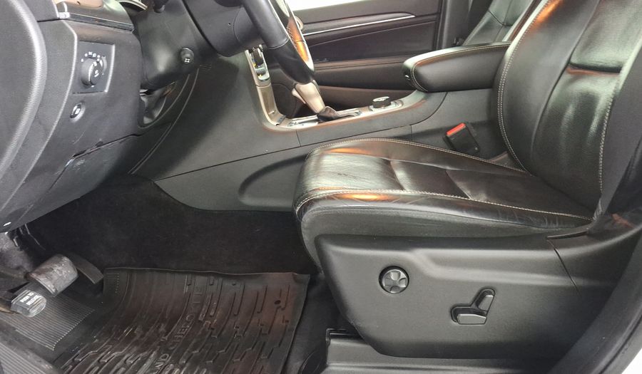 Jeep Grand Cherokee 5.7 LIMITED LUJO V8 4X4 Suv 2017