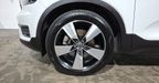 Volvo Xc40 2.0 T4 MOMENTUM AUTO Suv 2021