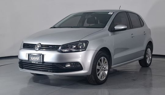 Volkswagen • Polo
