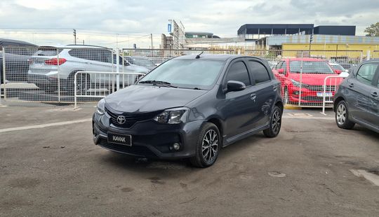 Toyota • Etios