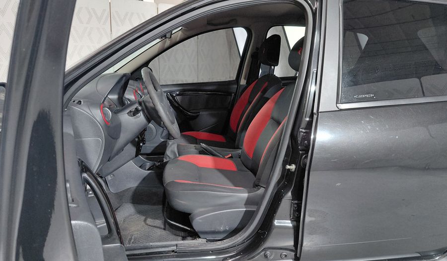 Renault Sandero Stepway 1.6 PH2 STEPWAY RIP CURL Hatchback 2012