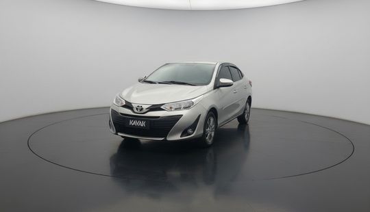 Toyota • Yaris