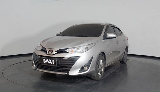 Toyota • Yaris