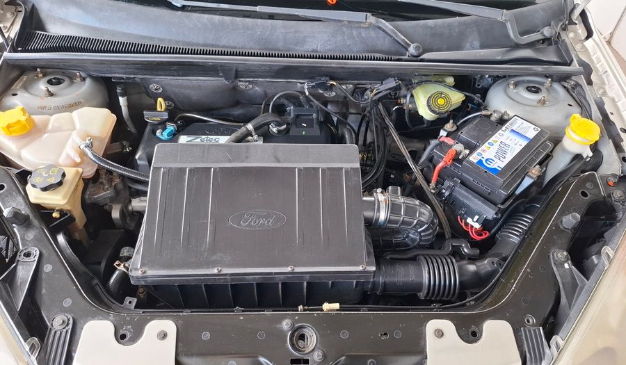 Ford Fiesta 1.6 AMBIENTE PLUS MP3 Hatchback 2009