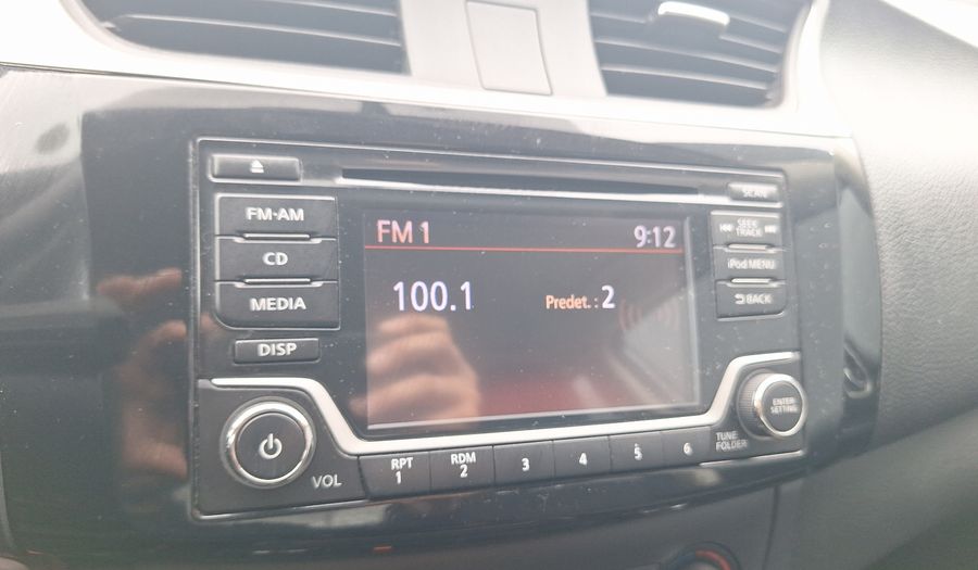 Nissan Sentra 1.8 ADVANCE CVT Sedan 2018