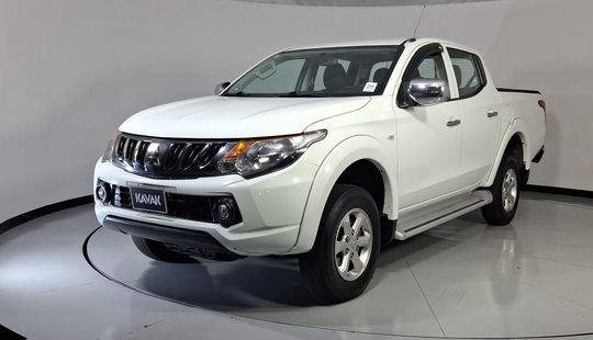 Mitsubishi • L200