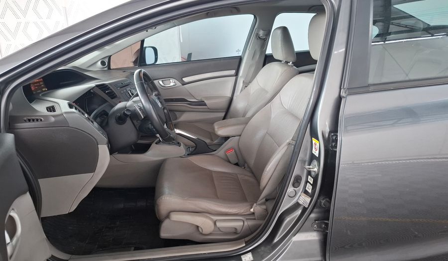 Honda Civic 1.8 I-VTEC EXS AUTO Sedan 2014
