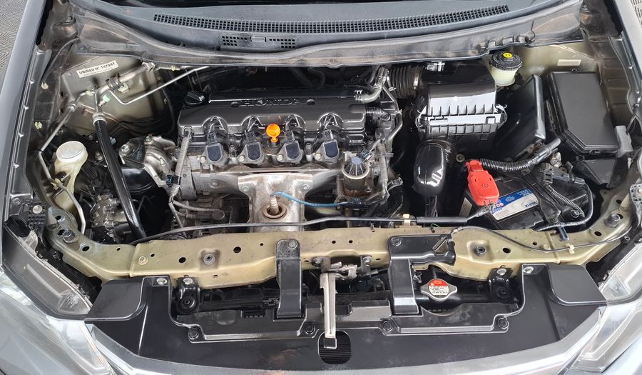 Honda Civic 1.8 I-VTEC EXS AUTO Sedan 2014