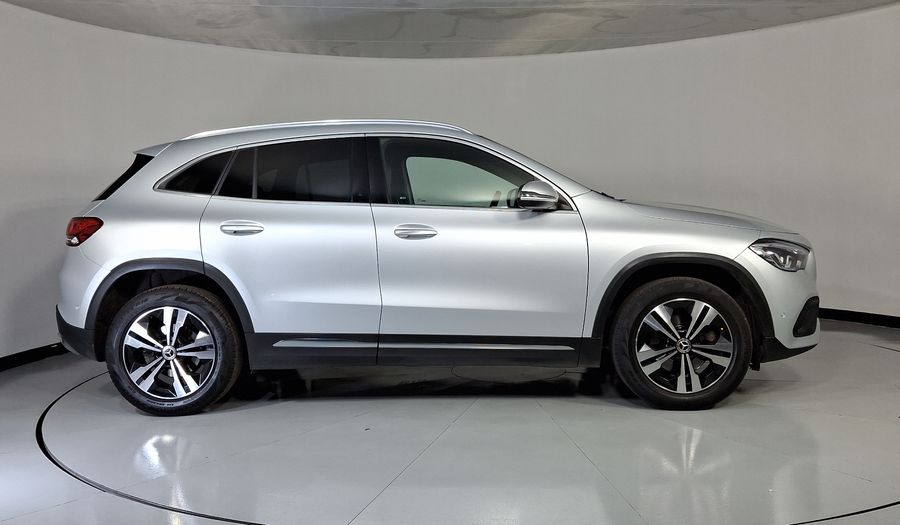 Mercedes Benz Clase Gla 1.3 200 PROGRESSIVE LINE DCT Suv 2022