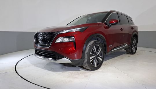 Nissan • X-Trail