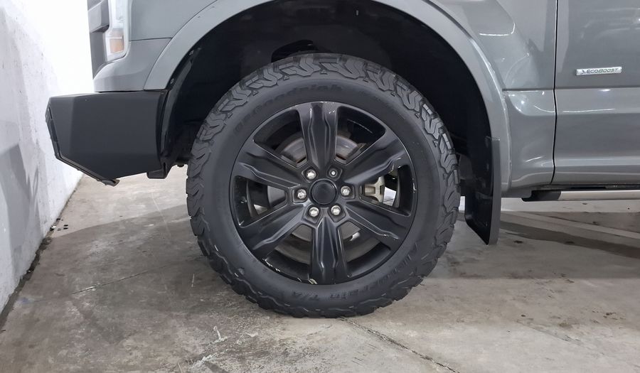 Ford Lobo 3.5 LOBO ECOBOOST PLATINUM CREW CAB 4X4 Pickup 2016