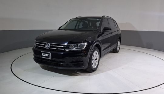 Volkswagen • Tiguan