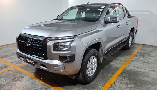 Mitsubishi • L200