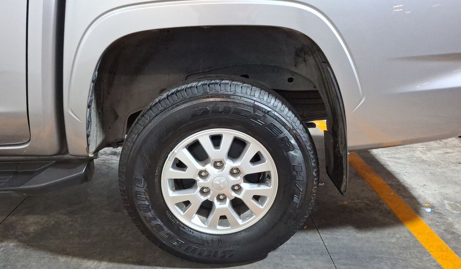 Mitsubishi L200 2.4 GLX GASOLINA Pickup 2025