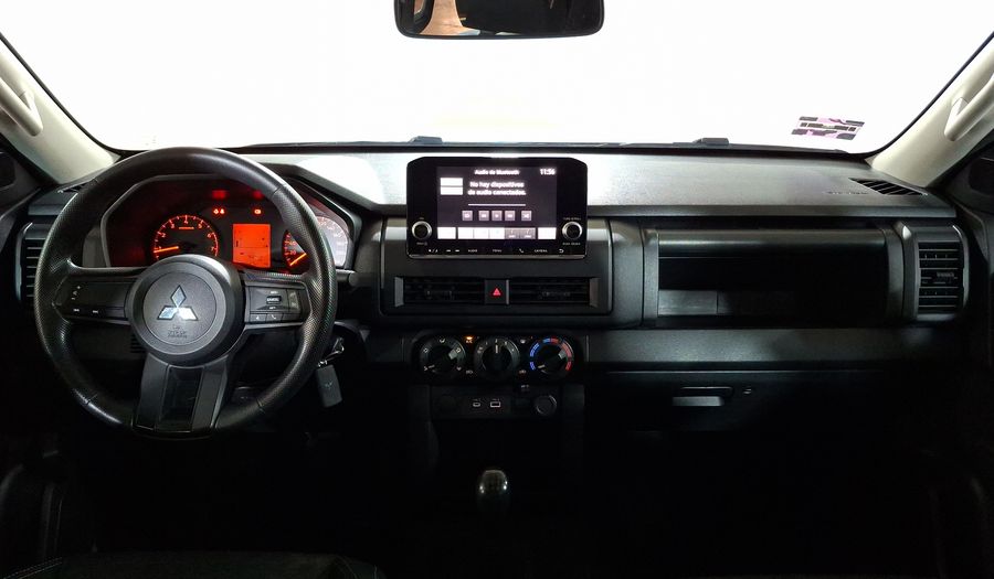 Mitsubishi L200 2.4 GLX GASOLINA Pickup 2025