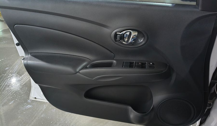 Nissan Versa 1.6 SENSE Sedan 2019