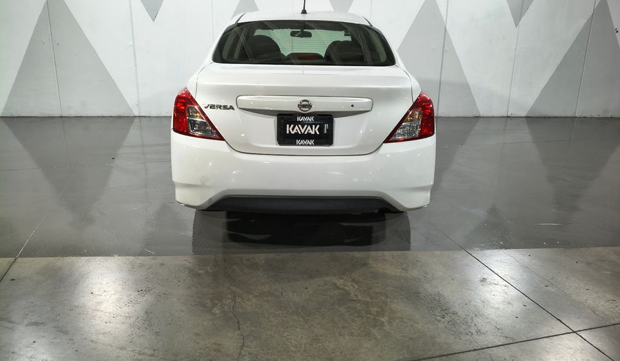 Nissan Versa 1.6 SENSE Sedan 2019