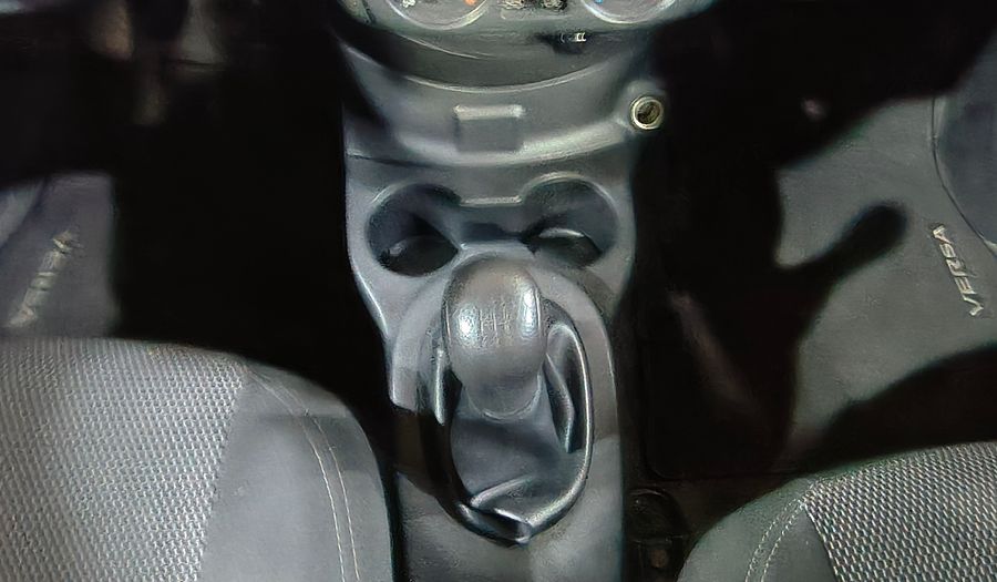 Nissan Versa 1.6 SENSE Sedan 2019