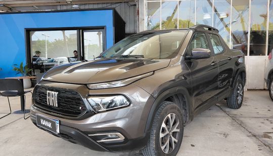Fiat • Toro