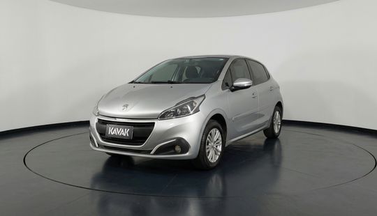 Peugeot • 208