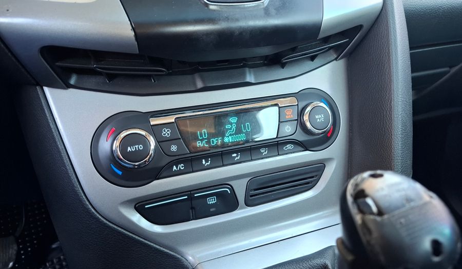 Ford Focus Iii 2.0 SE PLUS Hatchback 2015