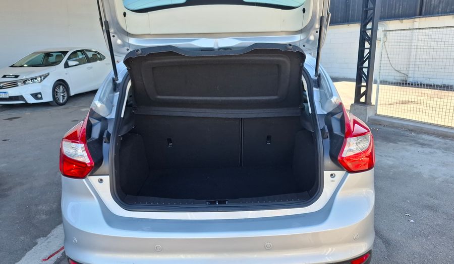 Ford Focus Iii 2.0 SE PLUS Hatchback 2015
