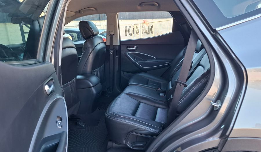 Hyundai Santa Fe 2.4 GL FULL AUTO Suv 2017