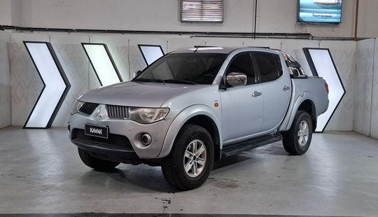 Mitsubishi • L200
